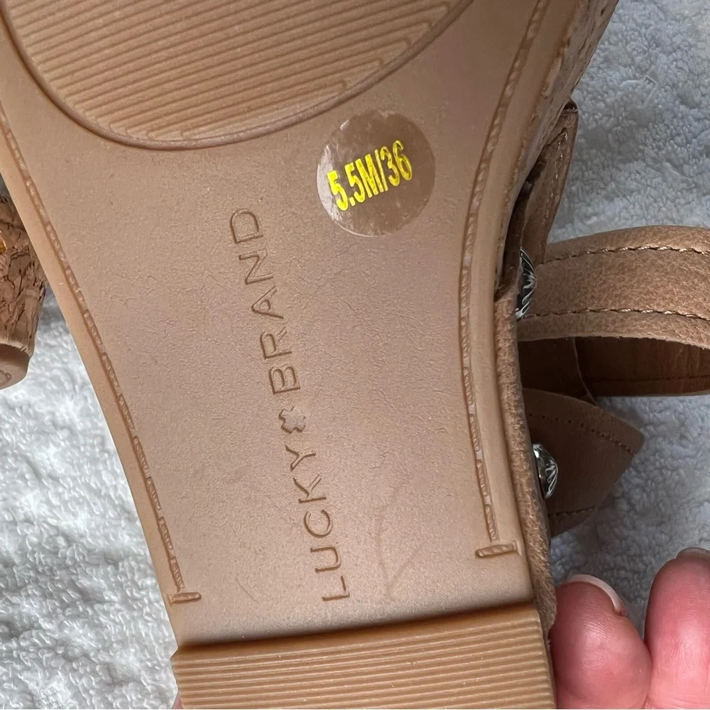 Lucky Brand Women's Valintina Wedge Sandal
